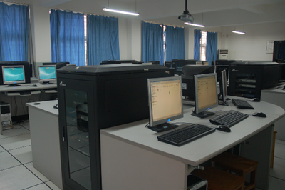 廣西建院計算機與信息技術系 培養計算機信息技術開發人才的搖籃